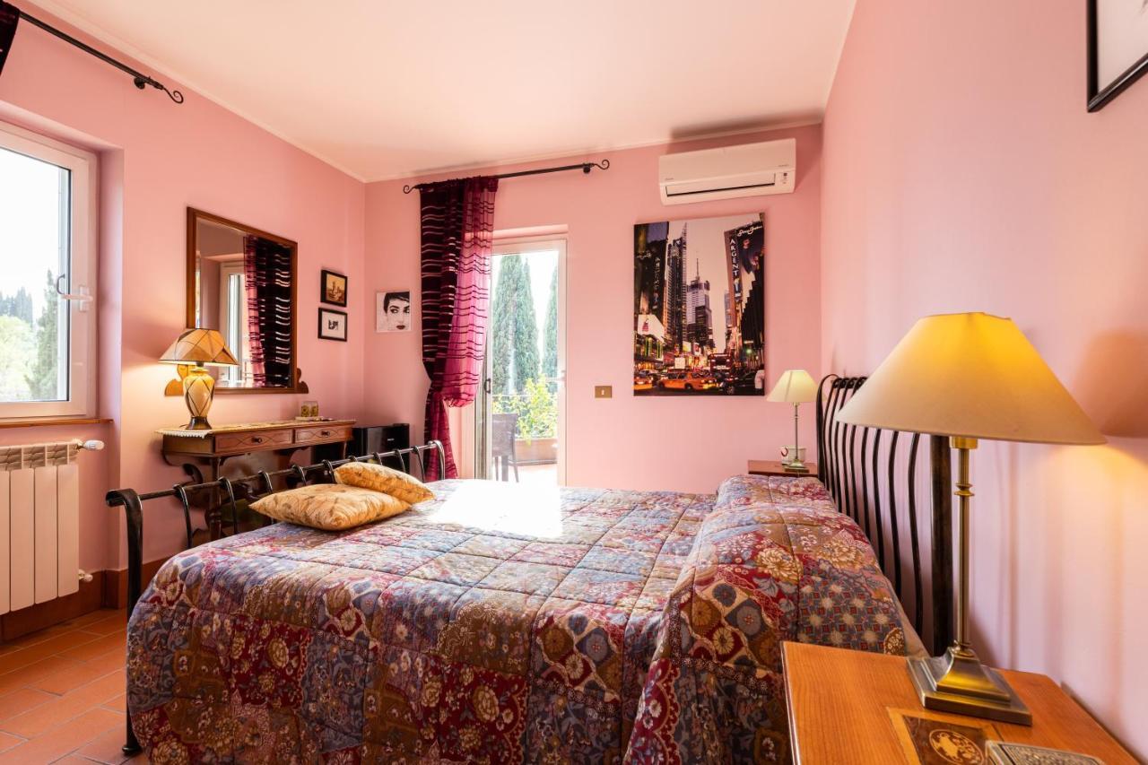 La Tana Delle Stelle B&B Di Charme E Relax Fara in Sabina Exteriér fotografie