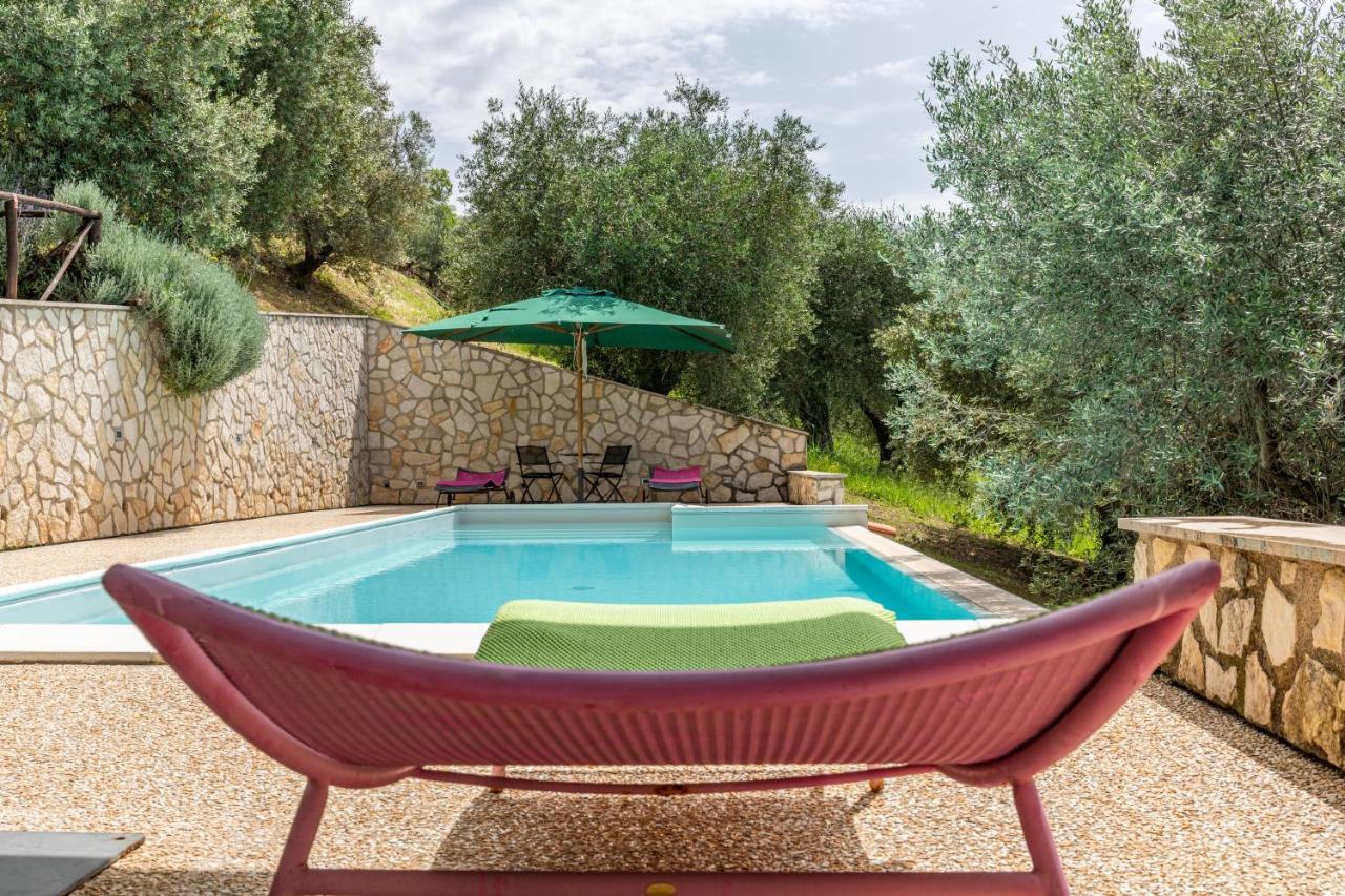 La Tana Delle Stelle B&B Di Charme E Relax Fara in Sabina Exteriér fotografie