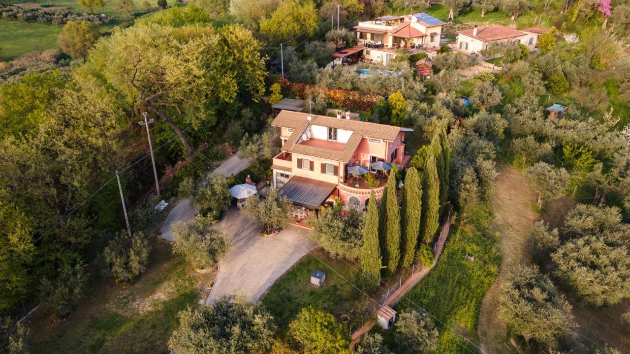 La Tana Delle Stelle B&B Di Charme E Relax Fara in Sabina Exteriér fotografie