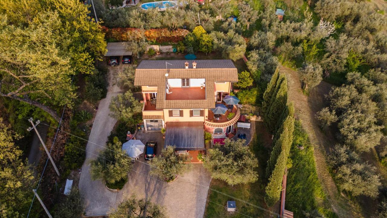 La Tana Delle Stelle B&B Di Charme E Relax Fara in Sabina Exteriér fotografie