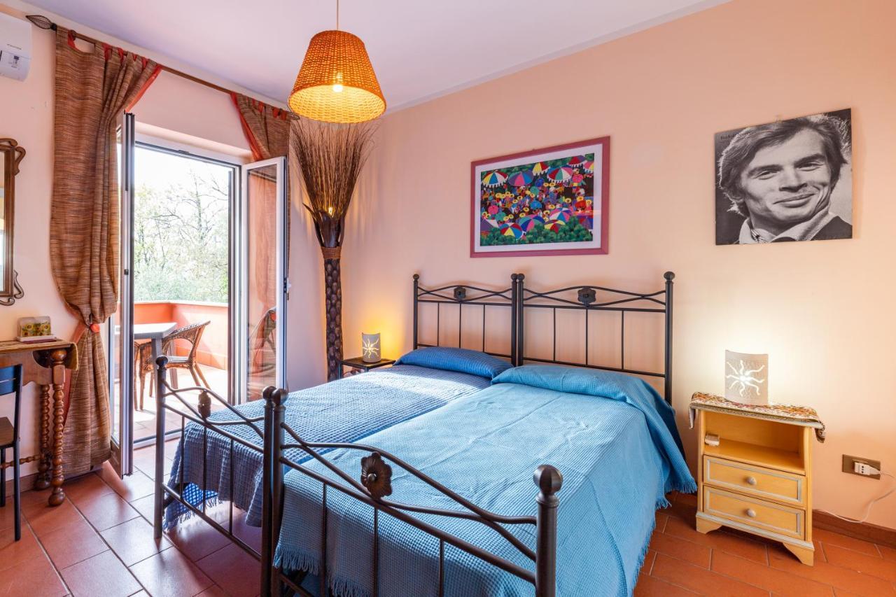 La Tana Delle Stelle B&B Di Charme E Relax Fara in Sabina Exteriér fotografie
