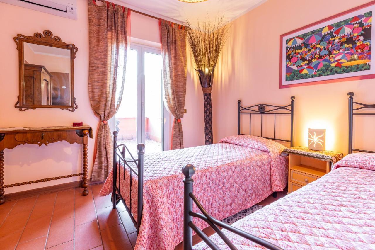 La Tana Delle Stelle B&B Di Charme E Relax Fara in Sabina Exteriér fotografie