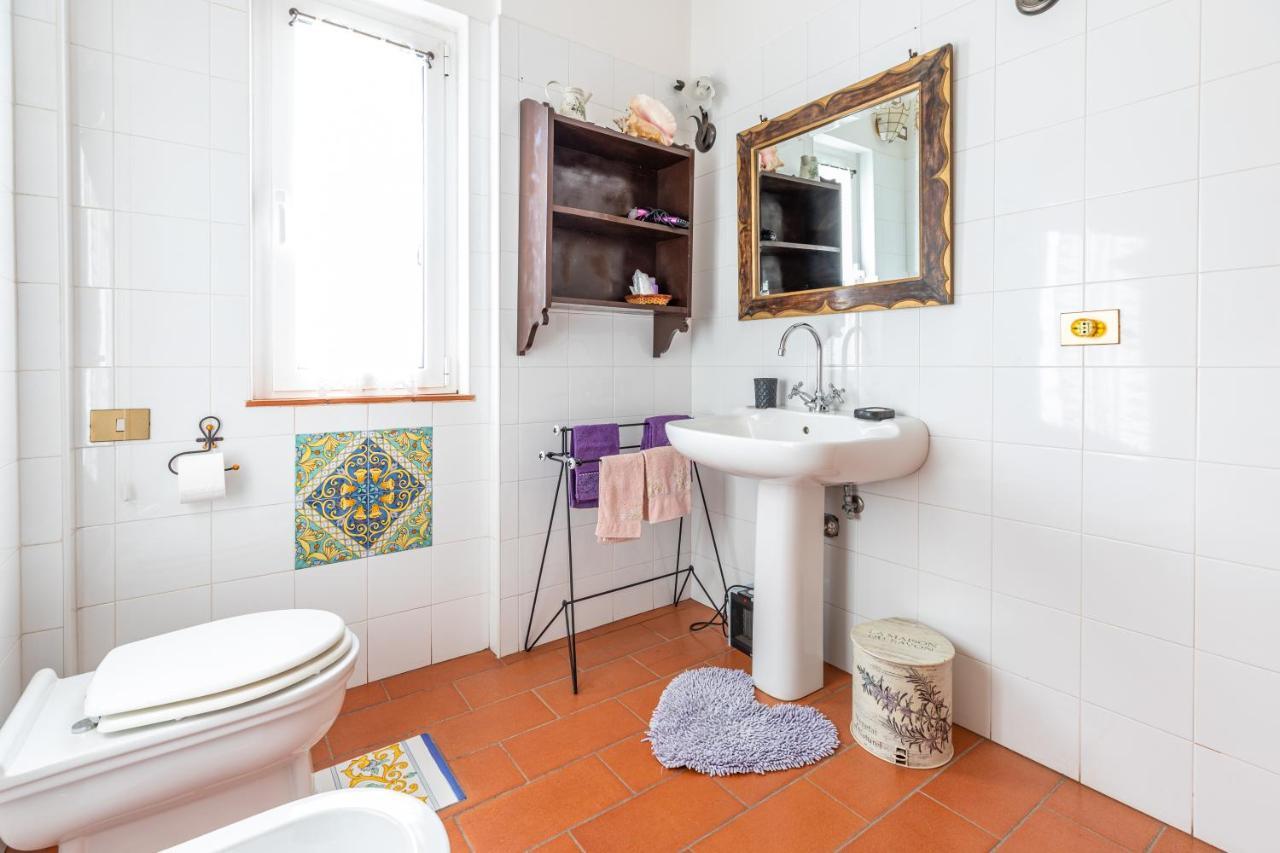 La Tana Delle Stelle B&B Di Charme E Relax Fara in Sabina Exteriér fotografie